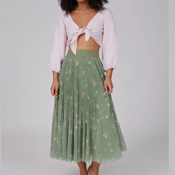 Aritzia/Wilfred Venus top - Magnolia - NWT - Picture 3 of 4